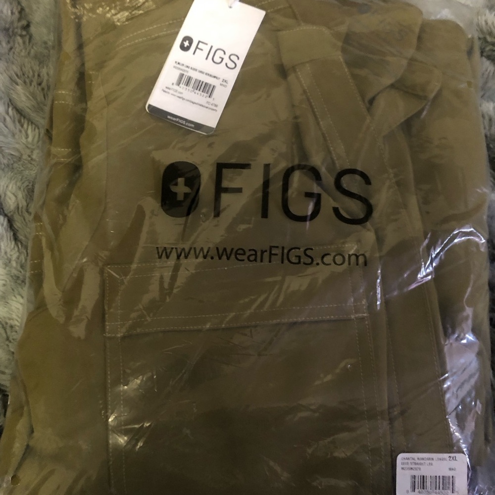 NWT FIGS Olive Color long sleeve jumpsuit straight leg 2XL